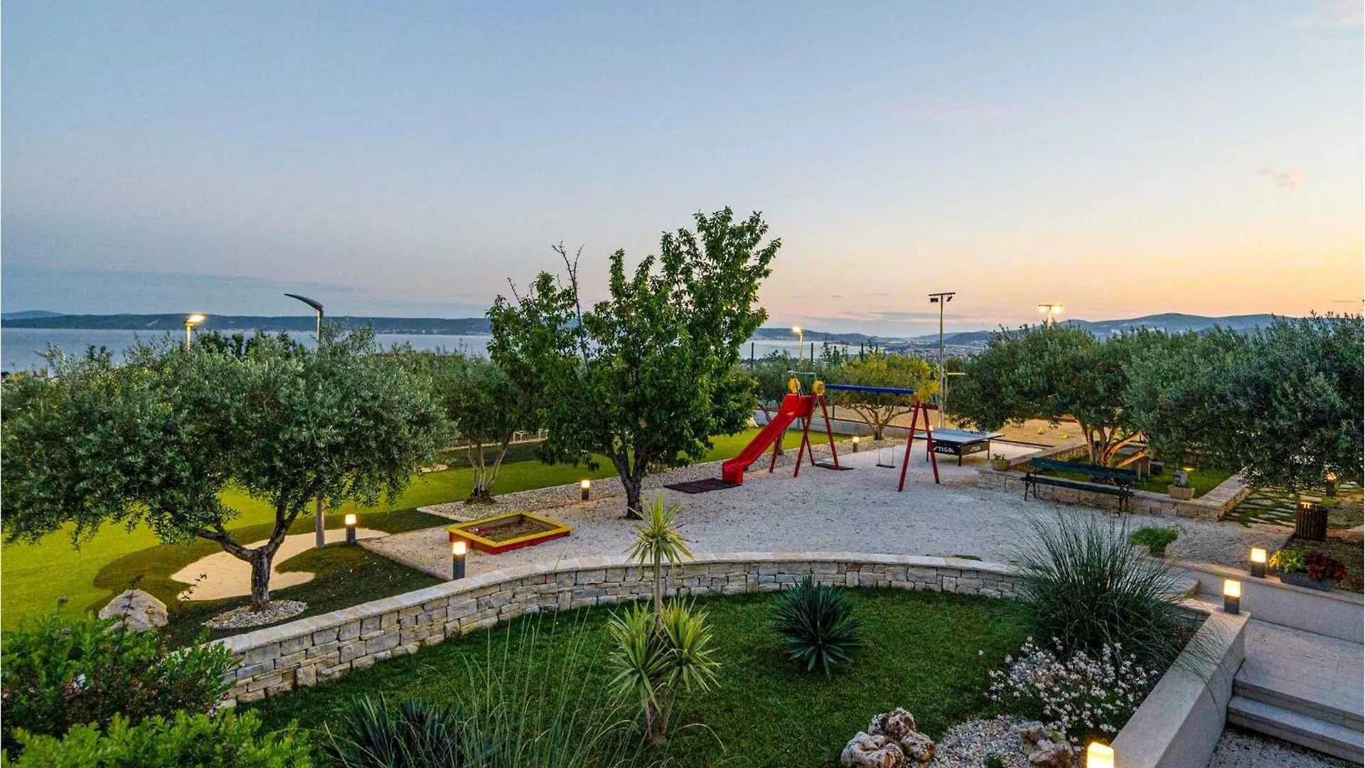 Villa Iva Kastel Luksic Kaštela Ferienhaus